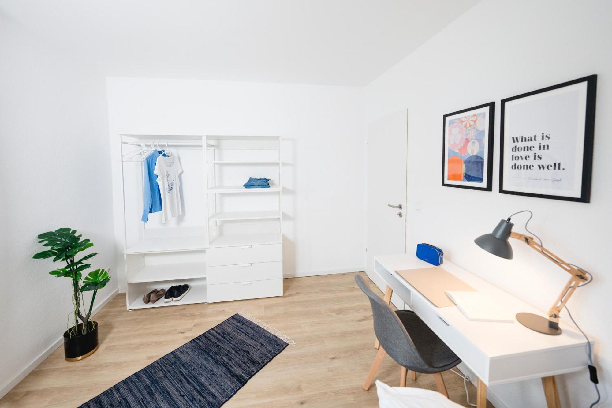 Stadtrand Oase Karlsruhe Mit Balkon Exteriör bild