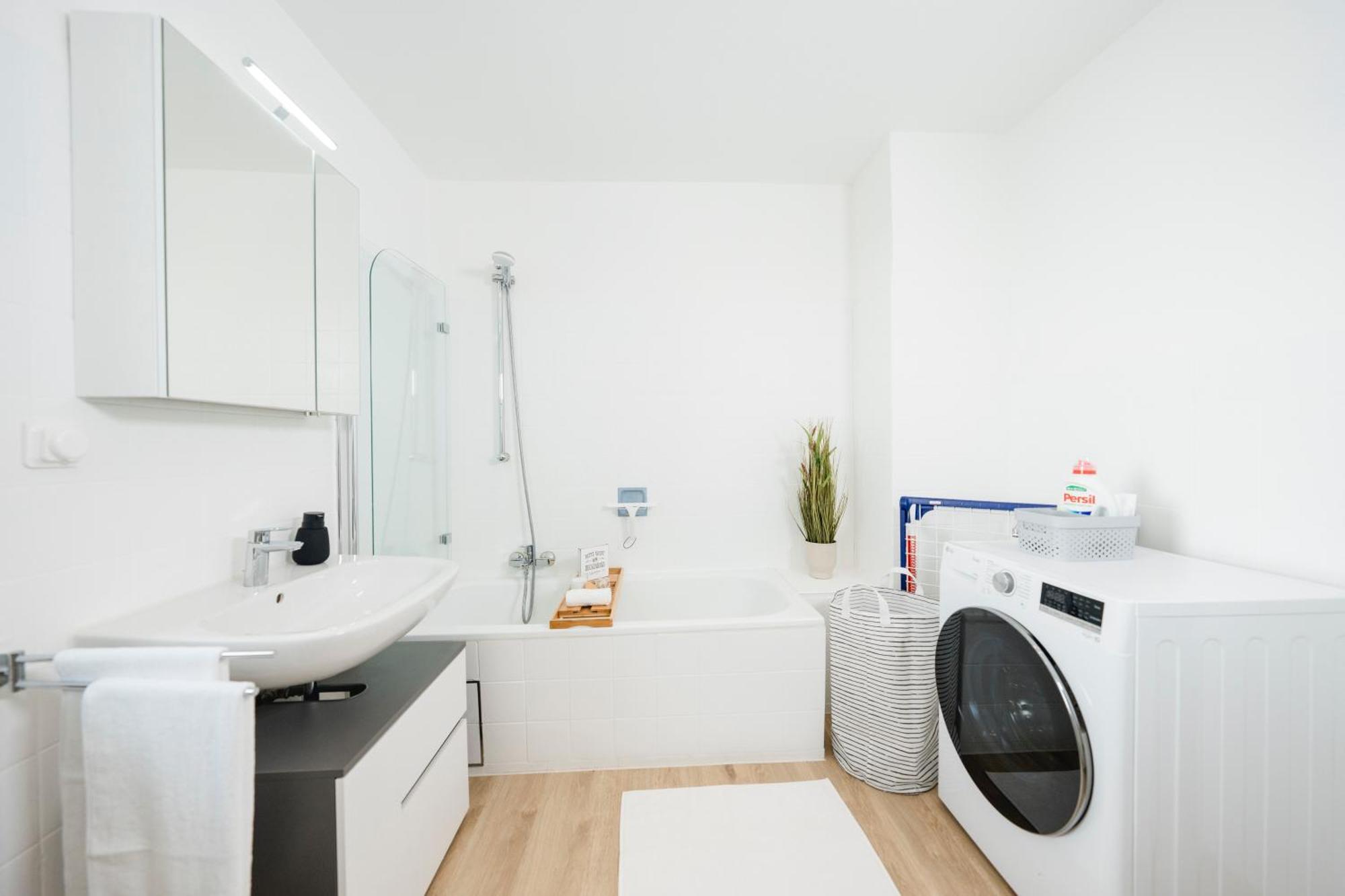 Stadtrand Oase Karlsruhe Mit Balkon Exteriör bild