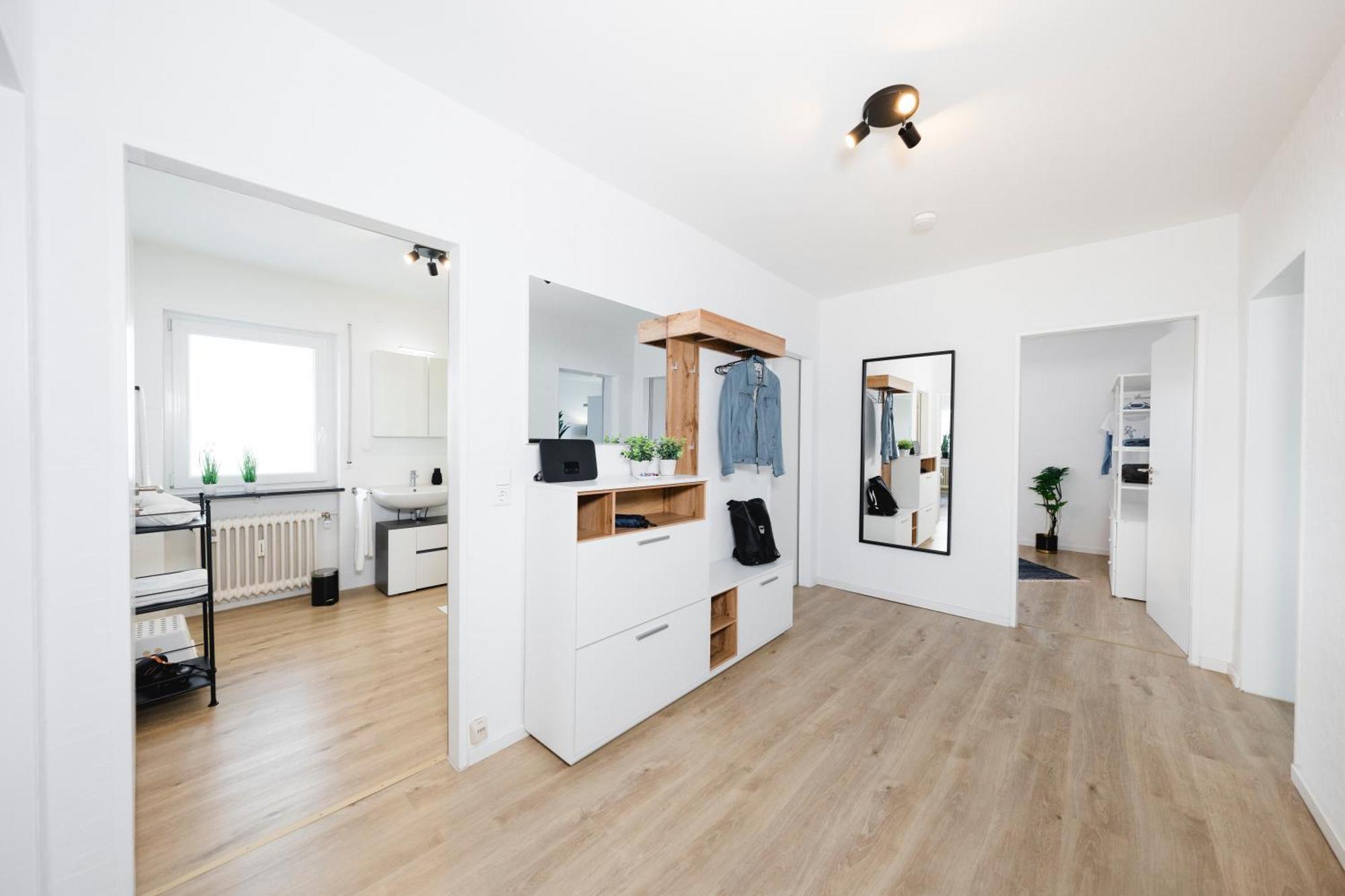 Stadtrand Oase Karlsruhe Mit Balkon Exteriör bild